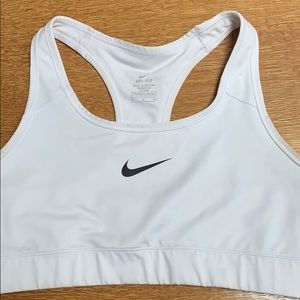 White nike dry fit spots bra